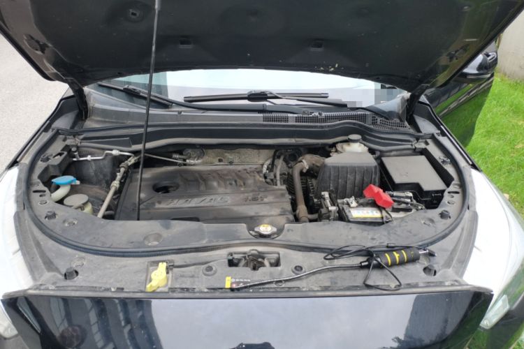 Used Haval M6 2019 1.5T Manual Two-Wheel Drive Elite Version China VI Standard Engine Bay