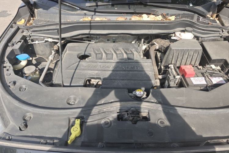 Used Haval M6 2019 1.5T DCT Two-Wheel Drive Value Edition China VI Standard Engine Bay
