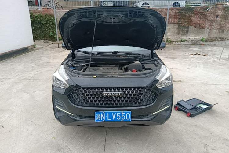 Used Haval M6 2019 1.5T DCT Two-Wheel Drive Value Edition China VI Standard Engine Bay