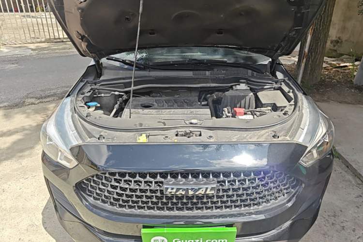 Used Haval M6 2019 1.5T DCT Two-Wheel Drive Value Edition China VI Standard Engine Bay
