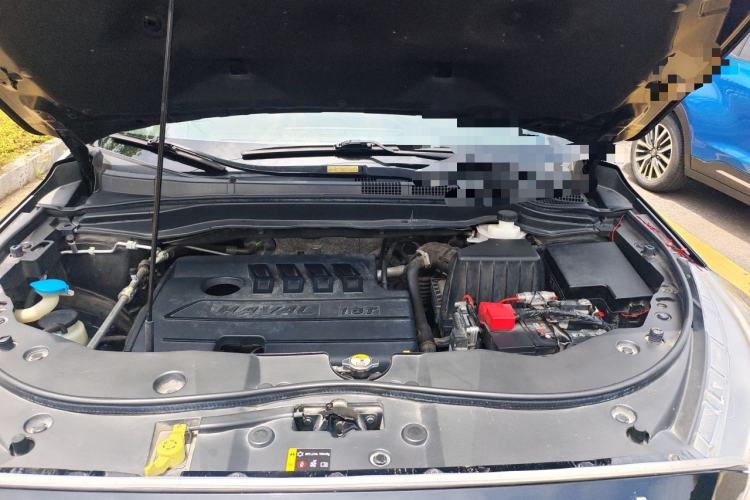 Used Haval M6 2019 1.5T DCT Two-Wheel Drive Value Edition China VI Standard Engine Bay