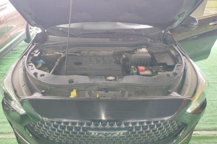 Used Haval M6 2019 1.5T DCT Two-Wheel Drive Value Edition China VI Standard Engine Bay