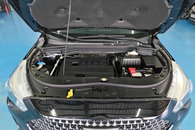 Used Haval M6 2019 1.5T DCT Two-Wheel Drive Value Edition China VI Standard Engine Bay