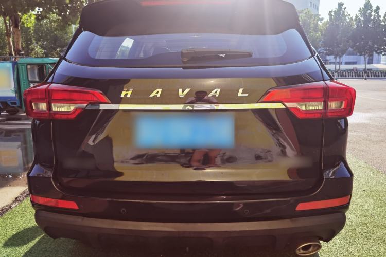 Used Haval M6 2019 1.5T DCT Two-Wheel Drive Elite Version China VI Standard Exterior 2