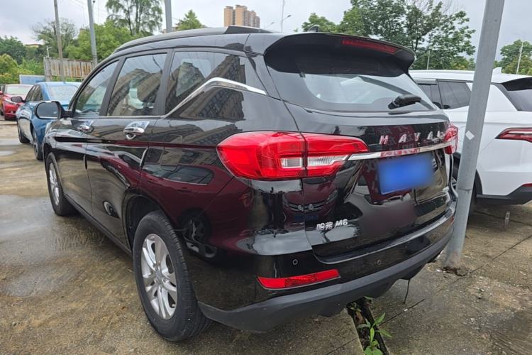 Used Haval M6 2019 1.5T DCT Two-Wheel Drive Elite Version China VI Standard Exterior 2