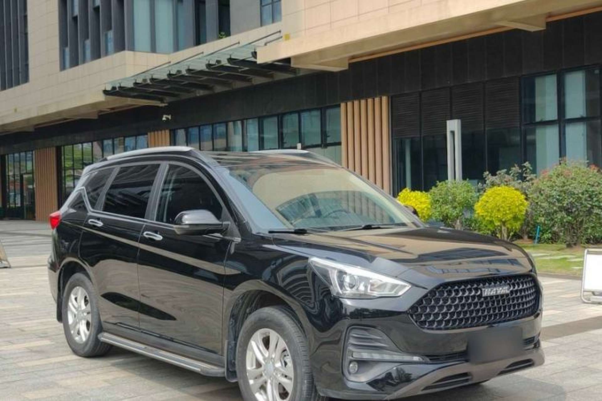 Used Haval M6 2019 1.5T DCT Two-Wheel Drive Elite Version China VI Standard Exterior 3