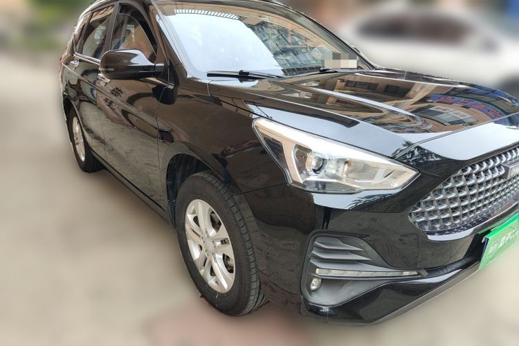 Used Haval M6 2019 1.5T DCT Two-Wheel Drive Elite Version China V Standard Front Right 45 Deg