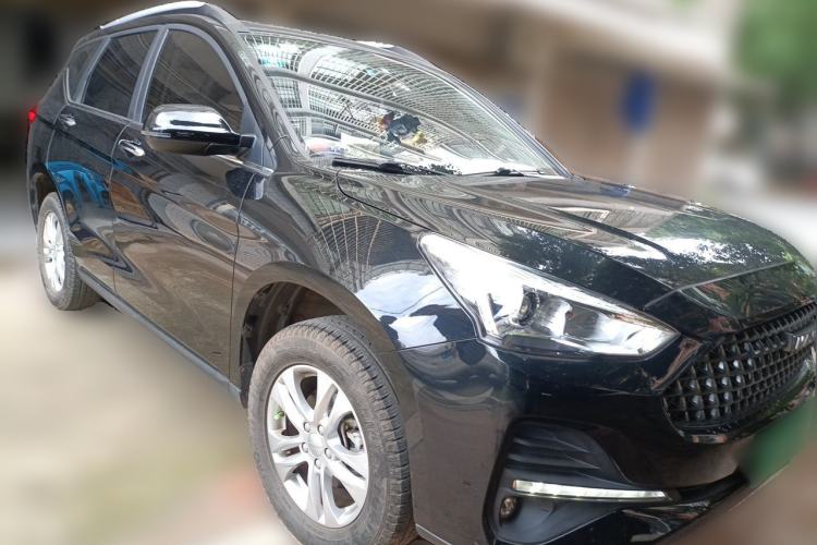 Used Haval M6 2019 1.5T Manual Two-Wheel Drive Elite Version China VI Standard Front Right 45 Deg