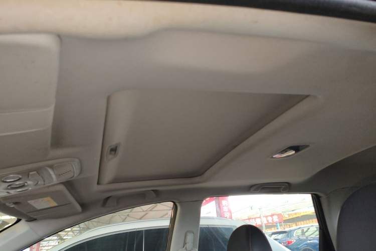 Used Haval M6 2019 1.5T DCT Two-Wheel Drive Elite Version China VI Standard Headliner