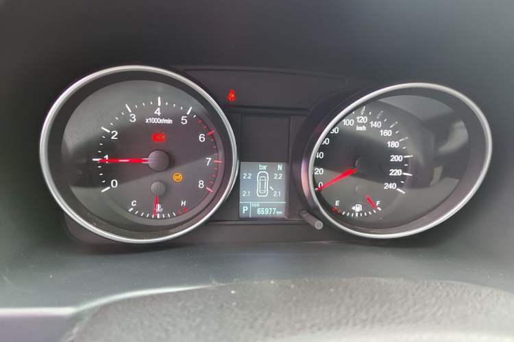 Used Haval M6 2019 1.5T DCT Two-Wheel Drive Value Edition China VI Standard Instrument Cluster