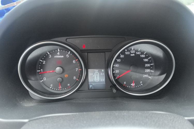 Used Haval M6 2019 1.5T DCT Two-Wheel Drive Elite Version China VI Standard Instrument Cluster