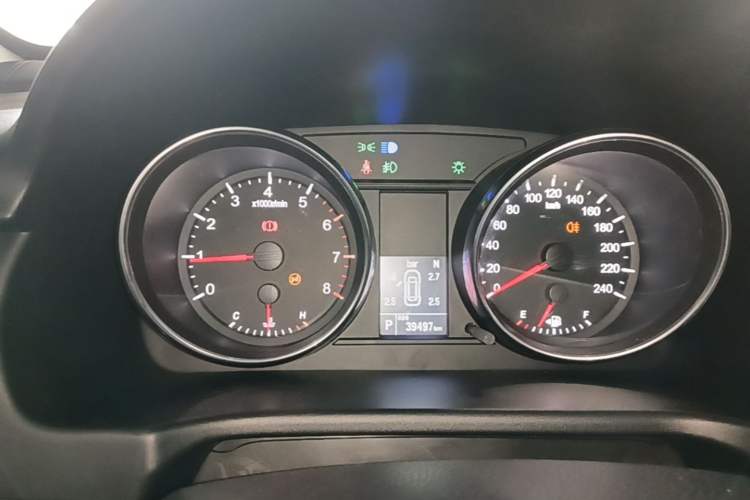 Used Haval M6 2019 1.5T DCT Two-Wheel Drive Elite Version China VI Standard Instrument Cluster