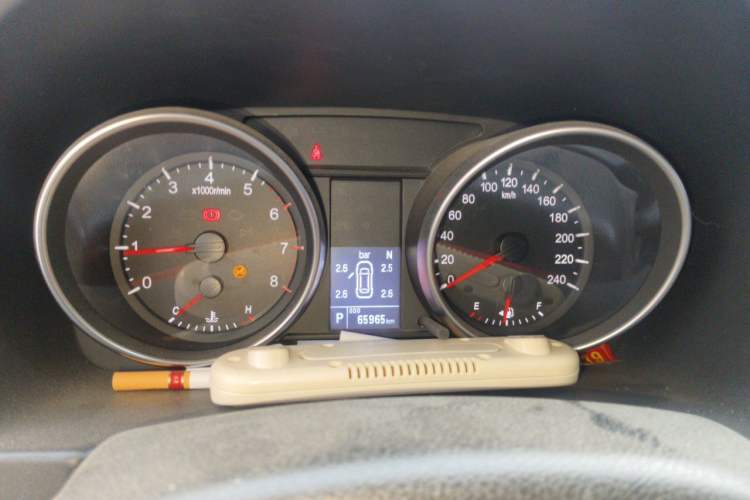 Used Haval M6 2019 1.5T DCT Two-Wheel Drive Elite Version China V Standard Instrument Cluster