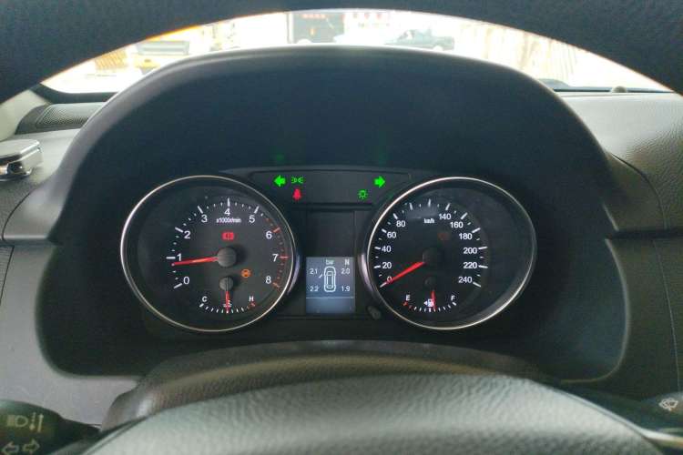 Used Haval M6 2019 1.5T DCT Two-Wheel Drive Value Edition China VI Standard Instrument Cluster