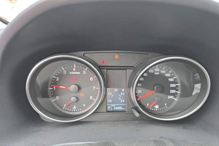 Used Haval M6 2019 1.5T DCT Two-Wheel Drive Elite Version China VI Standard Instrument Cluster