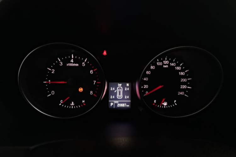 Used Haval M6 2019 1.5T DCT Two-Wheel Drive Value Edition China VI Standard Instrument Cluster