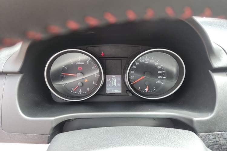 Used Haval M6 2019 1.5T Manual Two-Wheel Drive Elite Version China VI Standard Instrument Cluster