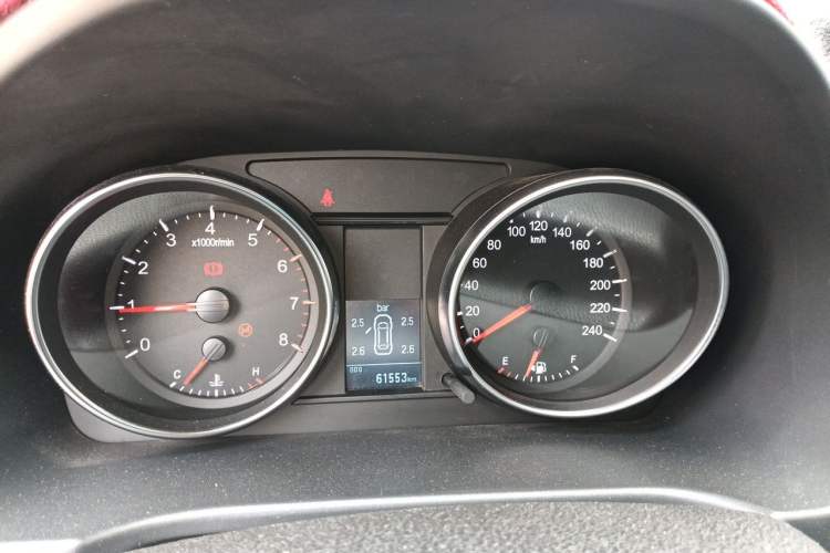 Used Haval M6 2019 1.5T Manual Two-Wheel Drive Urban Version China VI Standard Instrument Cluster