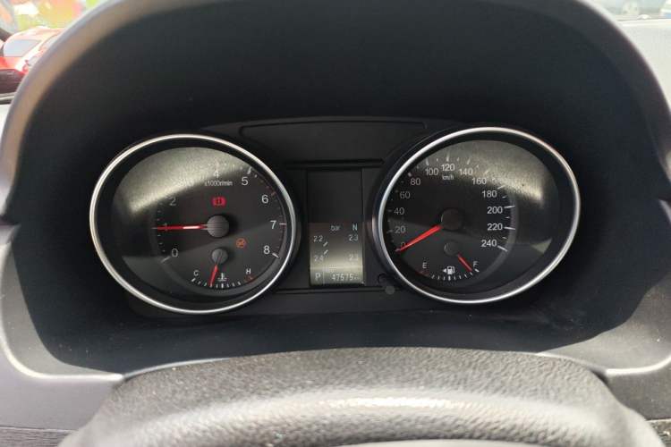 Used Haval M6 2019 1.5T DCT Two-Wheel Drive Value Edition China VI Standard Instrument Cluster