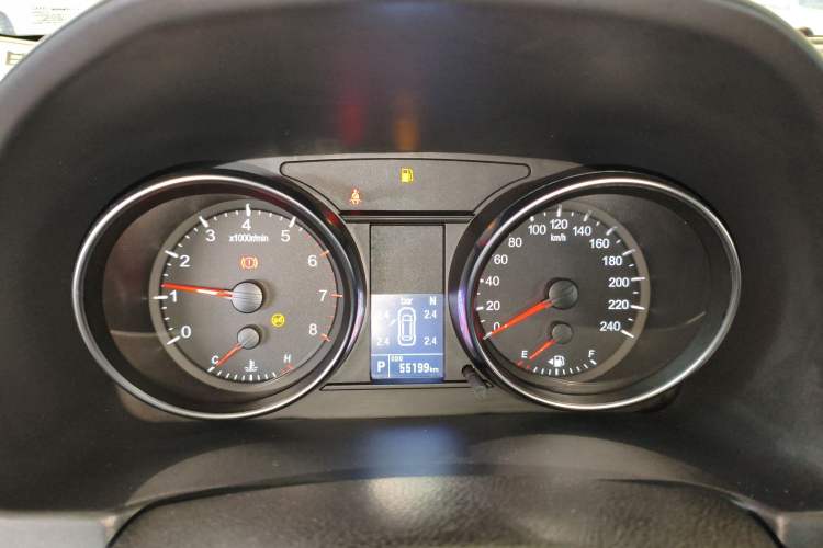 Used Haval M6 2019 1.5T DCT Two-Wheel Drive Elite Version China VI Standard Instrument Cluster