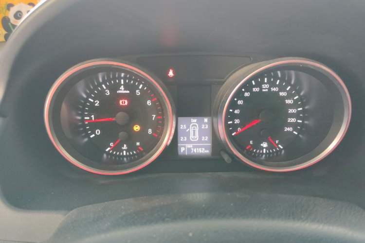 Used Haval M6 2019 1.5T DCT Two-Wheel Drive Elite Version China V Standard Instrument Cluster