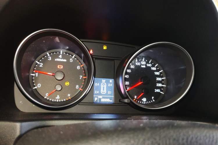 Used Haval M6 2019 1.5T DCT Two-Wheel Drive Value Edition China VI Standard Instrument Cluster