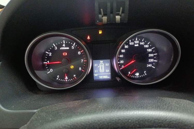 Used Haval M6 2019 1.5T Manual Two-Wheel Drive Elite Version China VI Standard Instrument Cluster