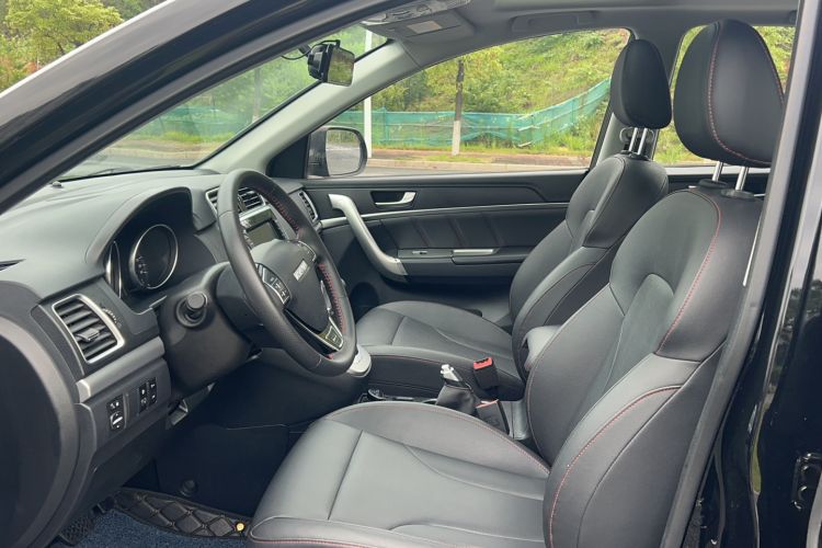 Used Haval M6 2019 1.5T DCT Two-Wheel Drive Elite Version China VI Standard Interior 1