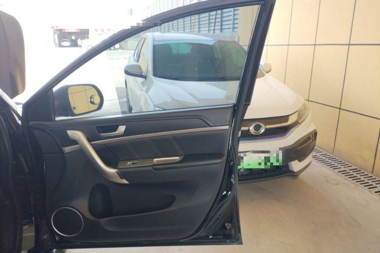 Used Haval M6 2019 1.5T DCT Two-Wheel Drive Value Edition China VI Standard Interior 2