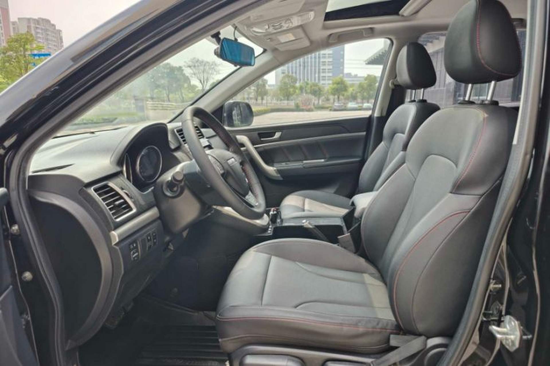 Used Haval M6 2019 1.5T DCT Two-Wheel Drive Elite Version China VI Standard Interior 3