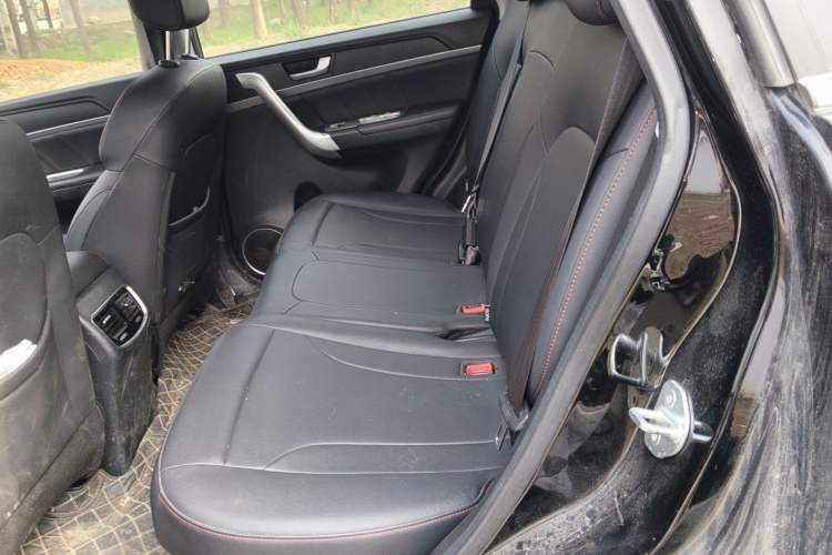 Used Haval M6 2019 1.5T DCT Two-Wheel Drive Value Edition China VI Standard Interior 4