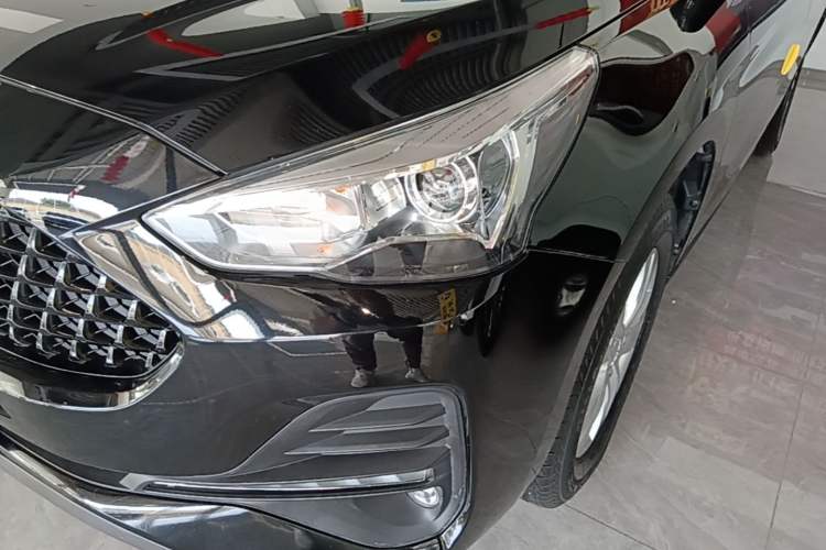 Used Haval M6 2019 1.5T DCT Two-Wheel Drive Elite Version China VI Standard Left Front Headlight