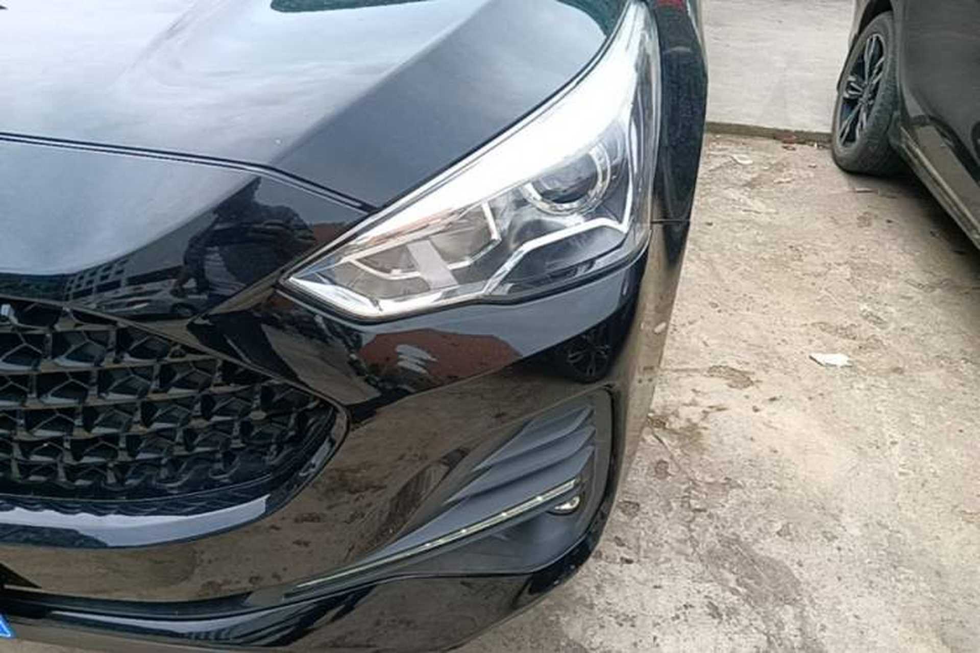 Used Haval M6 2019 1.5T Manual Two-Wheel Drive Elite Version China VI Standard Left Front Headlight