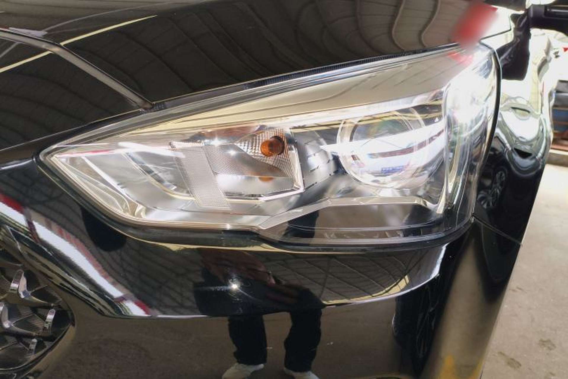 Used Haval M6 2019 1.5T DCT Two-Wheel Drive Elite Version China VI Standard Left Front Headlight
