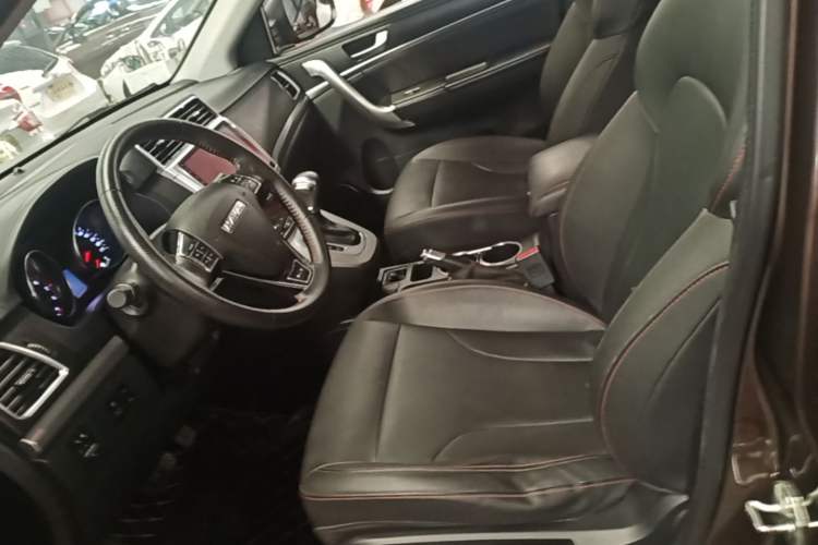 Used Haval M6 2019 1.5T DCT Two-Wheel Drive Elite Version China VI Standard Left Front Seat