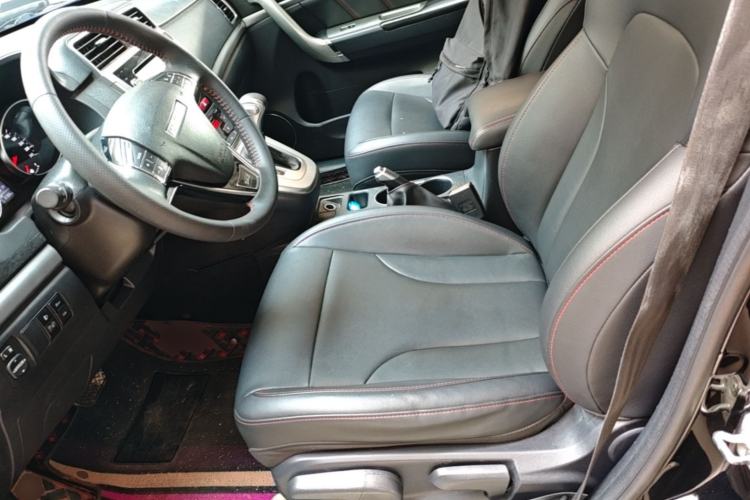 Used Haval M6 2019 1.5T DCT Two-Wheel Drive Elite Version China VI Standard Left Front Seat