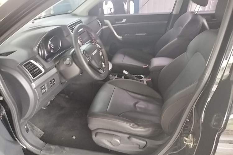 Used Haval M6 2019 1.5T DCT Two-Wheel Drive Elite Version China VI Standard Left Front Seat