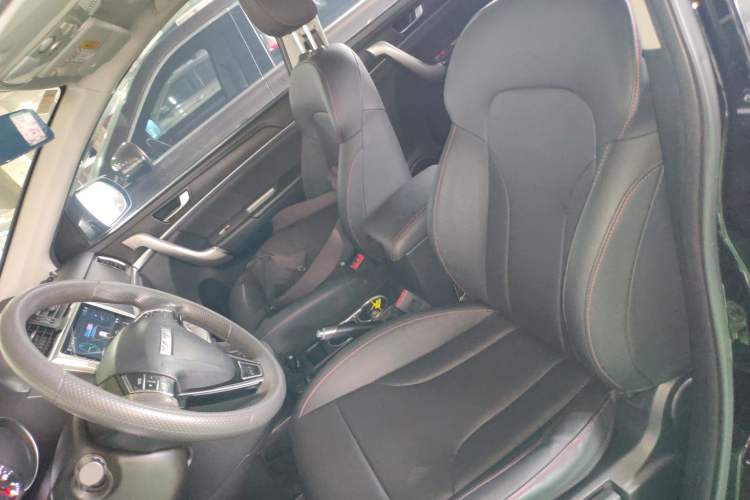 Used Haval M6 2019 1.5T DCT Two-Wheel Drive Value Edition China VI Standard Left Front Seat