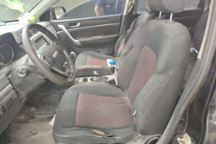 Used Haval M6 2019 1.5T Manual Two-Wheel Drive Urban Version China VI Standard Left Front Seat