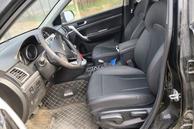 Used Haval M6 2019 1.5T DCT Two-Wheel Drive Value Edition China VI Standard Left Front Seat