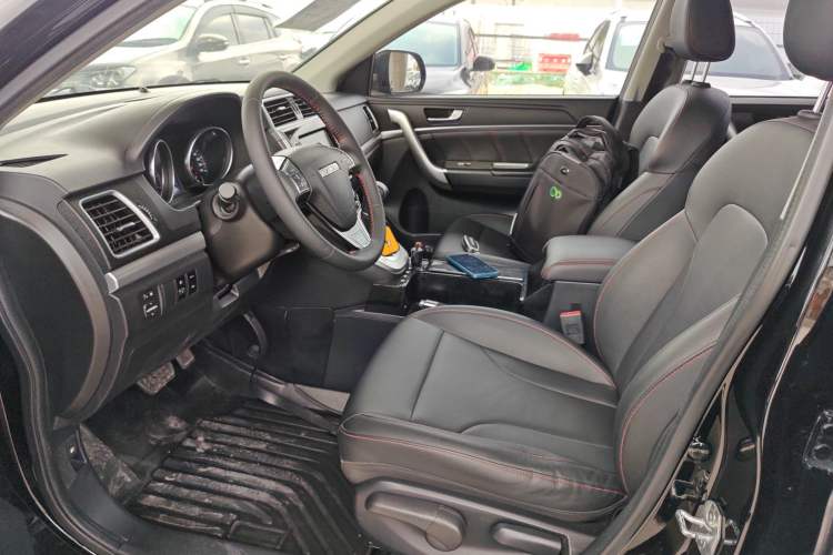 Used Haval M6 2019 1.5T DCT Two-Wheel Drive Elite Version China VI Standard Left Front Seat