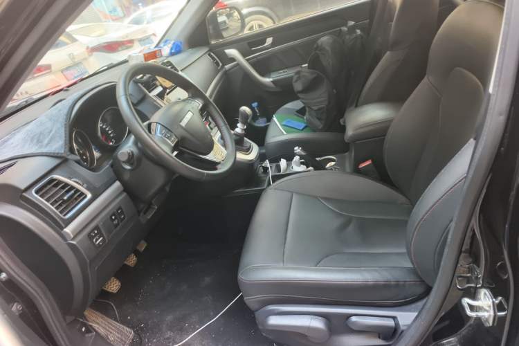 Used Haval M6 2019 1.5T Manual Two-Wheel Drive Elite Version China VI Standard Left Front Seat