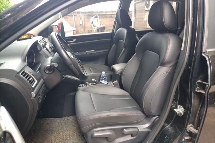 Used Haval M6 2019 1.5T Manual Two-Wheel Drive Elite Version China VI Standard Left Front Seat