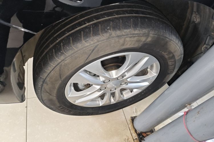 Used Haval M6 2019 1.5T DCT Two-Wheel Drive Elite Version China V Standard Left Front Wheel Hub