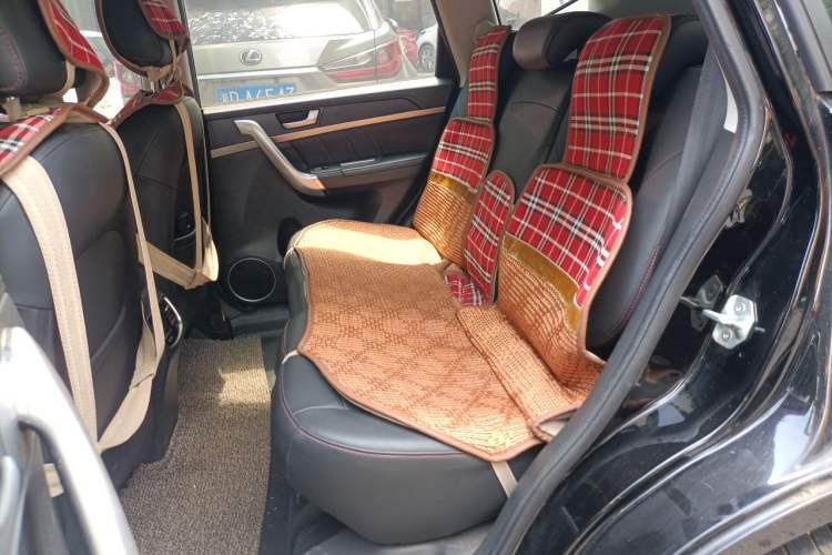 Used Haval M6 2019 1.5T Manual Two-Wheel Drive Elite Version China V Standard Left Rear Seat
