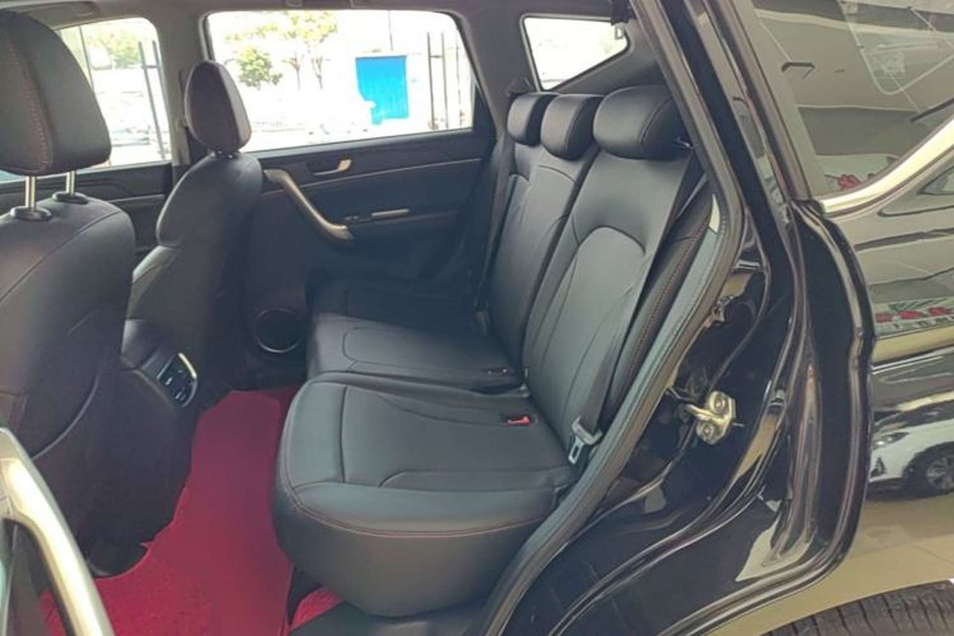 Used Haval M6 2019 1.5T DCT Two-Wheel Drive Value Edition China VI Standard Left Rear Seat