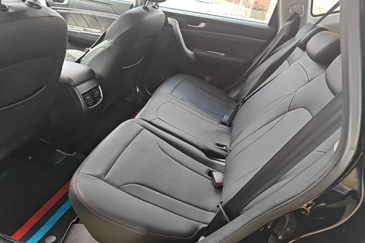 Used Haval M6 2019 1.5T DCT Two-Wheel Drive Value Edition China VI Standard Left Rear Seat