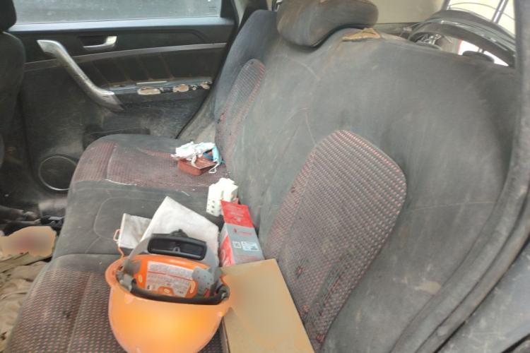 Used Haval M6 2019 1.5T Manual Two-Wheel Drive Urban Version China VI Standard Left Rear Seat