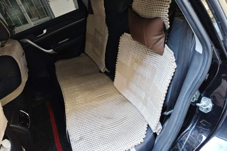 Used Haval M6 2019 1.5T DCT Two-Wheel Drive Elite Version China V Standard Left Rear Seat