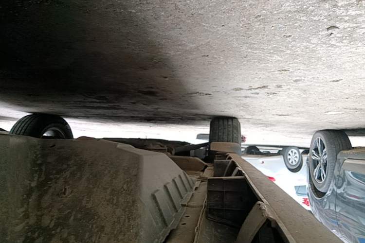 Used Haval M6 2019 1.5T Manual Two-Wheel Drive Elite Version China VI Standard Left Side Sill